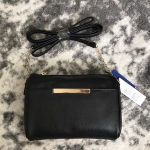 Black handbag , crossbody wallet